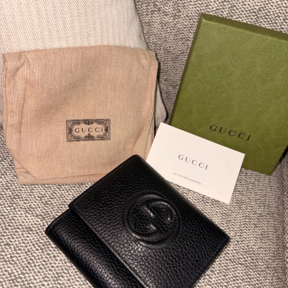 Gucci Black Leather Card Holder